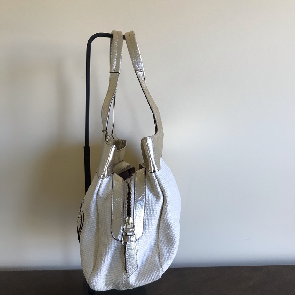 Handbag - Picture 5 of 7